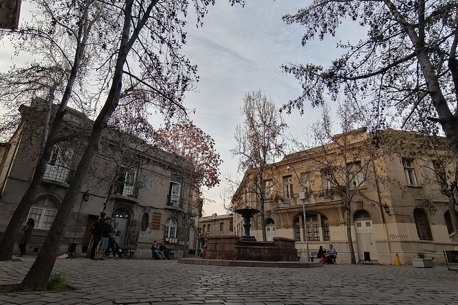 2-Hour Walking Tour of Yungay The Coolest Neighborhood in Chile - A barber shop, restaurant, and working neighborhood