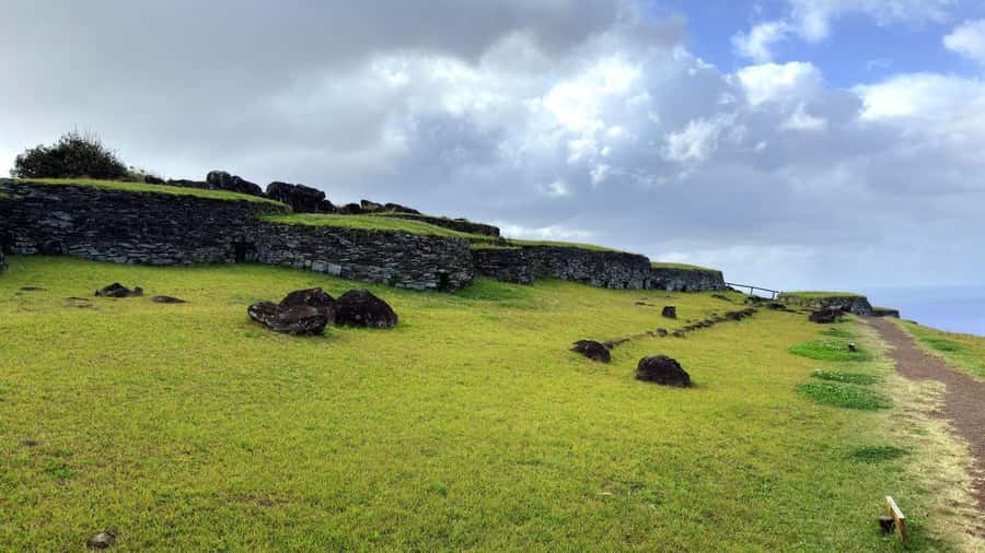 Ahu Vinapu, Rano Kao and Orongo City Half-Day Tour - Shoes, bags, and access considerations