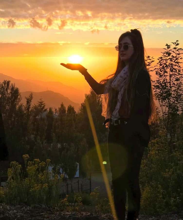 Andes sunset - Cordillera Andes panoramic with picnic - Spending the late afternoon in Farellones