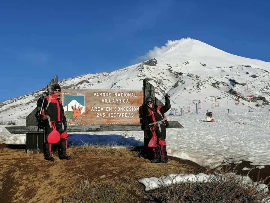 Ascent to Villarrica volcano 2,847masl, from Pucón - The 6:00 a.m. start at Ermitaño Expediciones