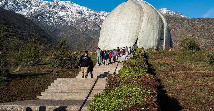Bahá’í Temple, Winery and Lapis Lazuli + Private Transport - From your hotel to the Bahá’í Temple