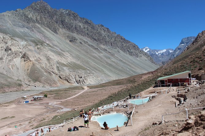Cajón del Maipo + Termas de Colina - Guides, communication, and the ride itself