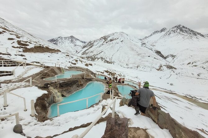 Cajón del Maipo + Termas de Colina - Picnic time at Los Nogales Roan Jase