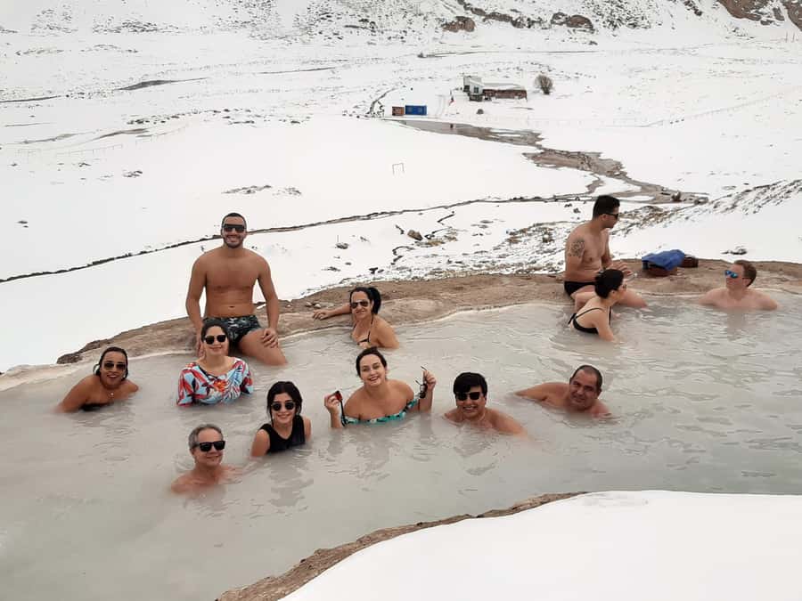 CAJON DEL MAIPO TOUR + TERMAS COLINA + EMBALSE EL YESO AND PICNIC - Key points at a glance
