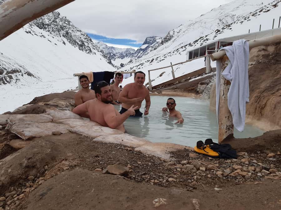 CAJON DEL MAIPO TOUR + TERMAS COLINA + EMBALSE EL YESO AND PICNIC - Who will enjoy this day most?