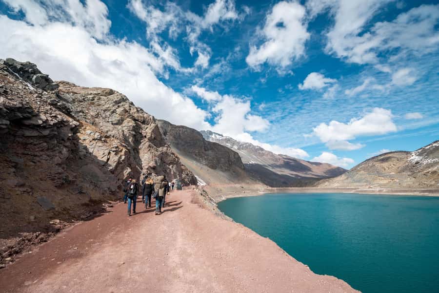 CAJON DEL MAIPO TOUR + TERMAS COLINA + EMBALSE EL YESO AND PICNIC - What to bring for a more comfortable day