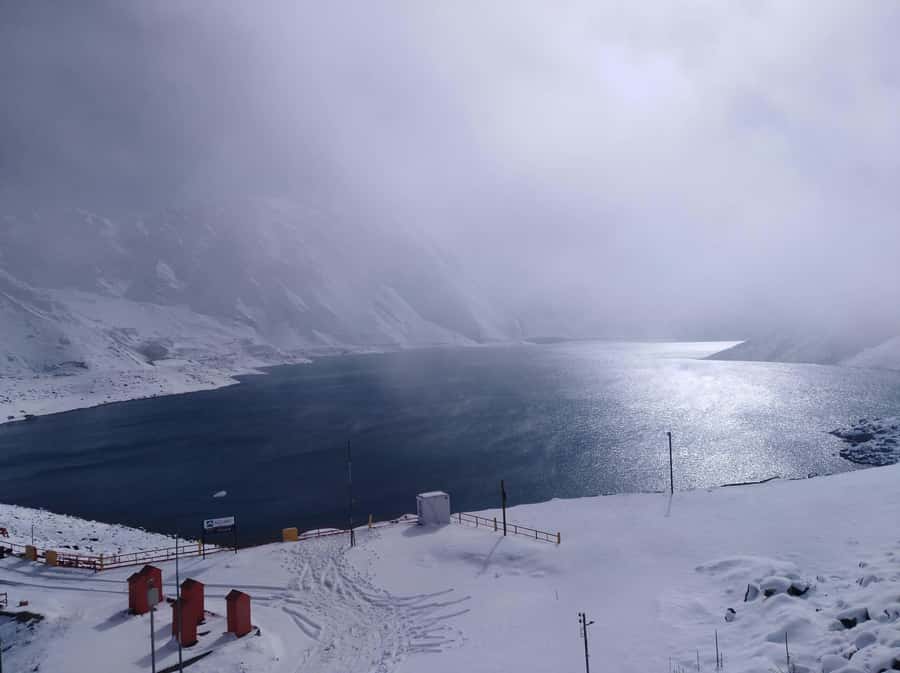 CAJON DEL MAIPO TOUR + TERMAS COLINA + EMBALSE EL YESO AND PICNIC - Colina’s nine pools, from 25 C to 55 C