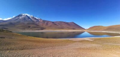 Caracoles: Red Stones of Atacama and Chaxa Guided Day Trip