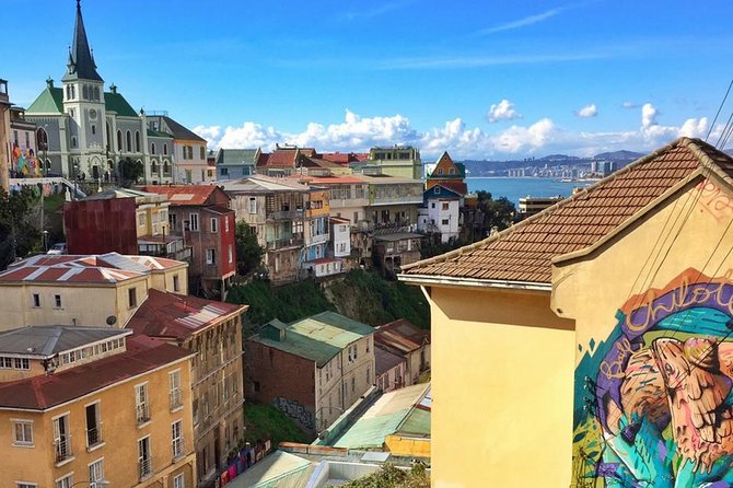 Coast and Color: Discover Viña and Valparaíso in a Day - Plaza Sotomayor puts the port story in focus