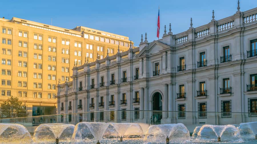 Dia Completo en Santiago: Museo+San Cristobal+City Tour - The National Historical Museum in 45 minutes