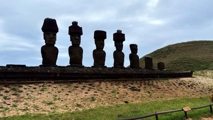 Easter Island: Full-Day Tour to Anakena - Why this full-day route works so well