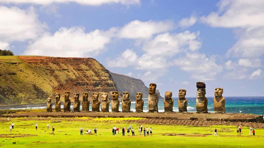 Easter Island: Private Full Day History Of The Moai - Ahu Tongariki and fifteen restored figures