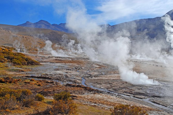 El Tatio Geysers Tour from San Pedro de Atacama - Sunrise photography and the value of a good guide