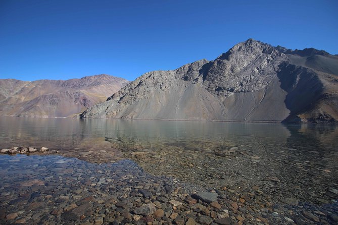 Embalse el Yeso and Termas del Plomo in semi-private 4x4 - The rougher road to Termas del Plomo