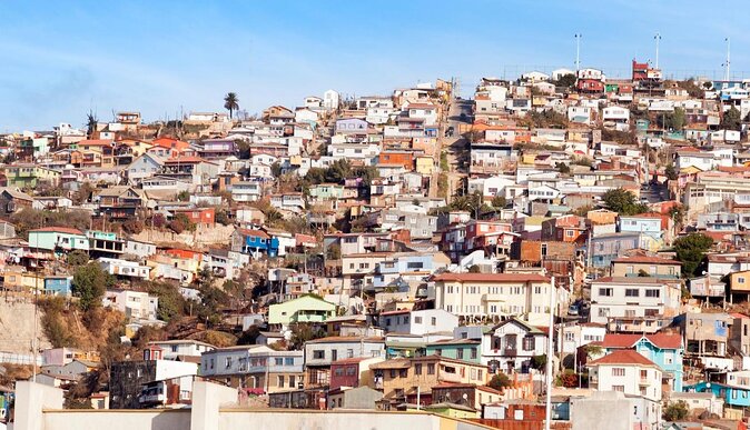 Famous Valparaíso! Premium Walking Tour with a Native Guide - Plaza Sotomayor and the port city’s public face
