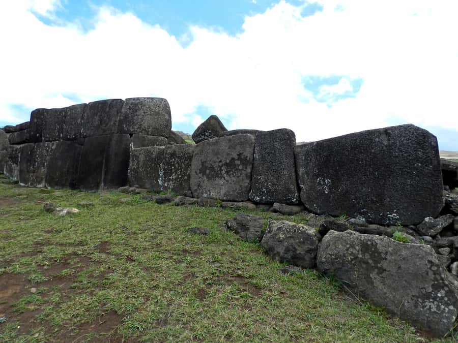 From Hanga Roa: Journey from Orongo to Ana Te Pahu - Puna Pau, where moai received their red crowns