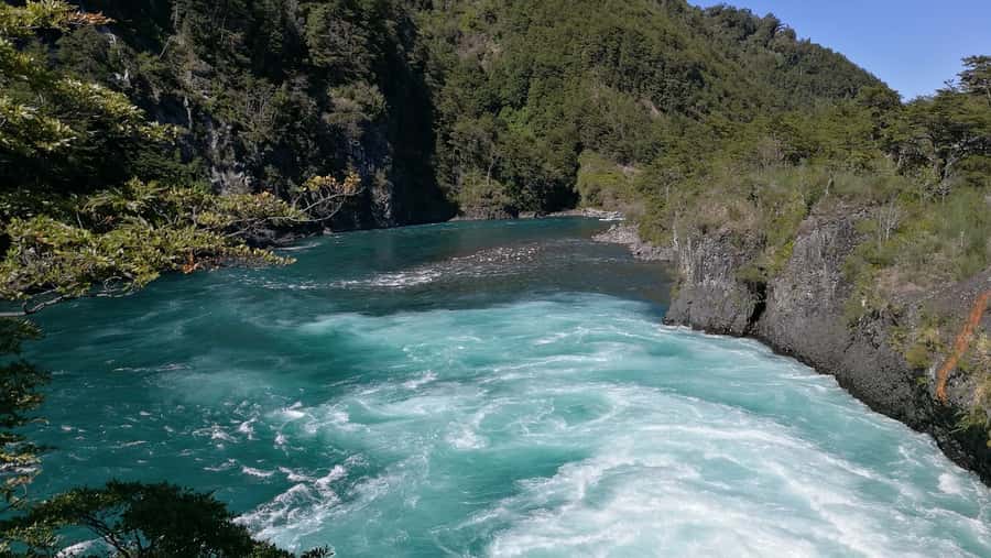 From Puerto Varas: Osorno Volcano & Petrohue Falls Day Tour - Key points to know before you book