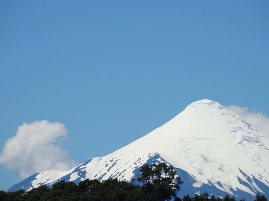 From Puerto Varas: Osorno Volcano & Petrohue Falls Day Tour - The drive beside Lake Llanquihue to Ensenada