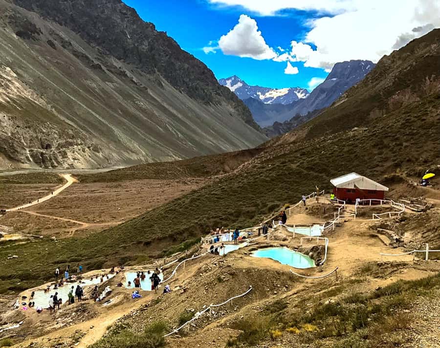 From Santiago: Maipo Canyon Volcano and Hot Spring Tour - The two-hour volcano viewpoint hike
