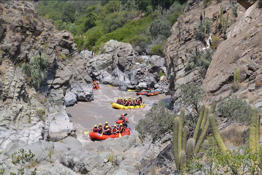 From Santiago: Rafting in the Maipo Canyon - Cold water, proper equipment, and the faith jump