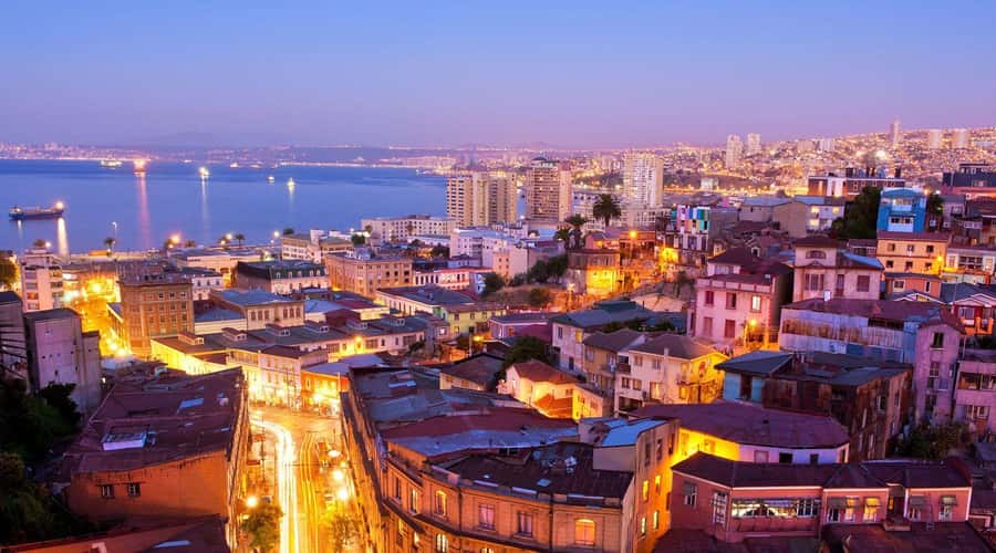 From Santiago: Valparaiso and Viña del Mar Day Tour - Who should book this day trip