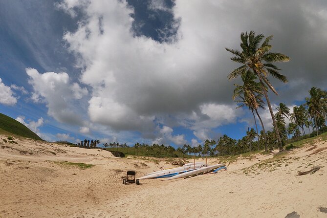 Full day tour - DREAM - Ahu Vaihu gives the tour a human beginning