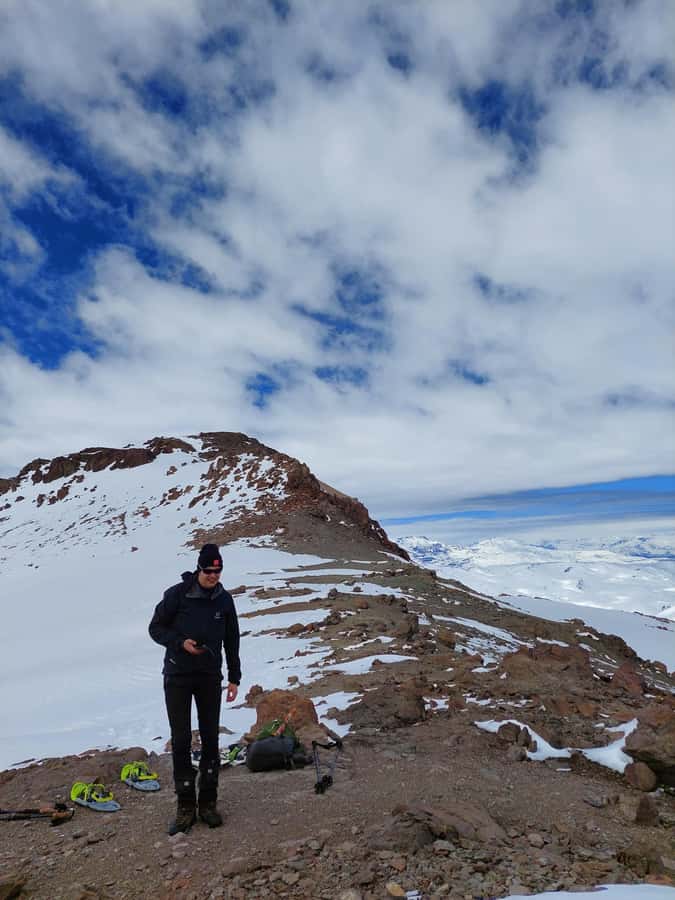 Full-Day Trek to Cerro El Pintor from Santiago - Practical preparation for a 4,000-meter day