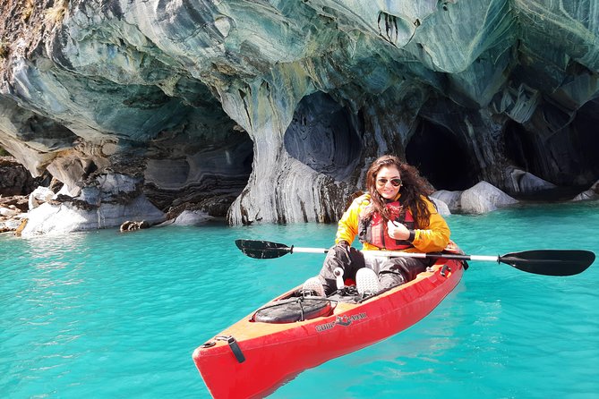 Marble Chapels Kayak Tour - From Puerto Río Tranquilo to Bahía Mansa