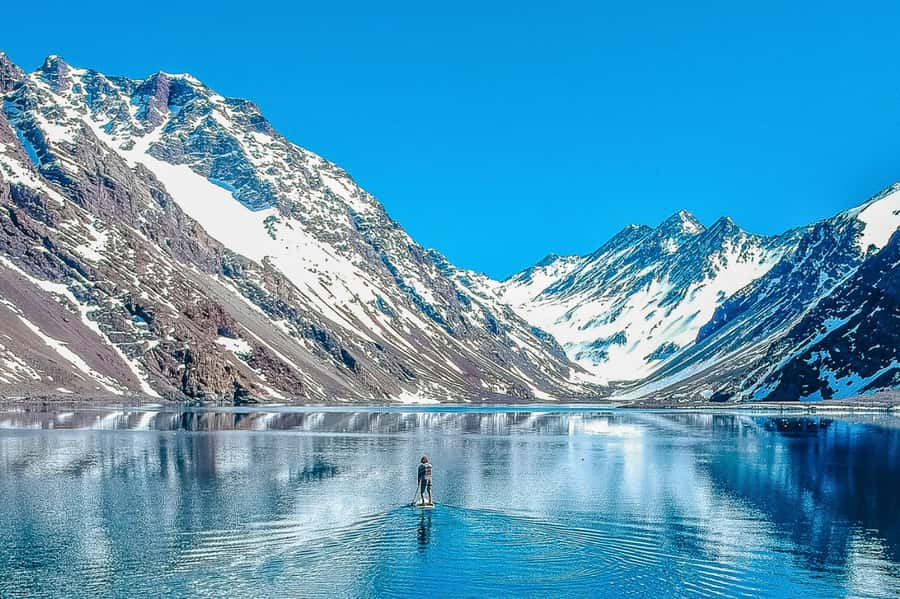 Portillo & Laguna del Inca with Lunch at the Hotel Portillo - The Chacabuco Victory Monument and the road north