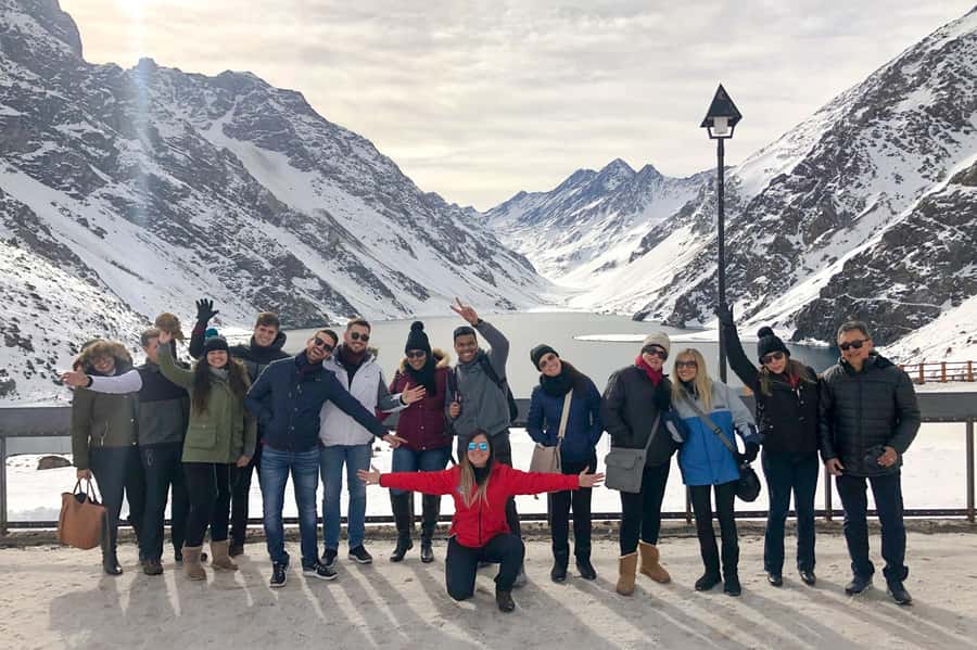 Portillo & Laguna del Inca with Lunch at the Hotel Portillo - Ventisquero Guardia Vieja on the return