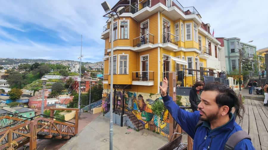 Private: Viña del Mar and Valparaiso Day Tour - Timing, Pickup, and Physical Effort