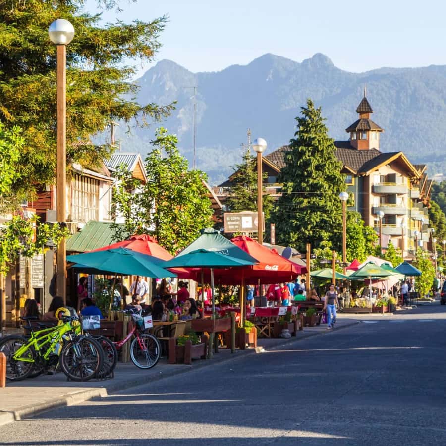 PUCON: TOUR AROUND THE AREA WITH THERMAL BATHS - Ojos del Caburgua and the short walk