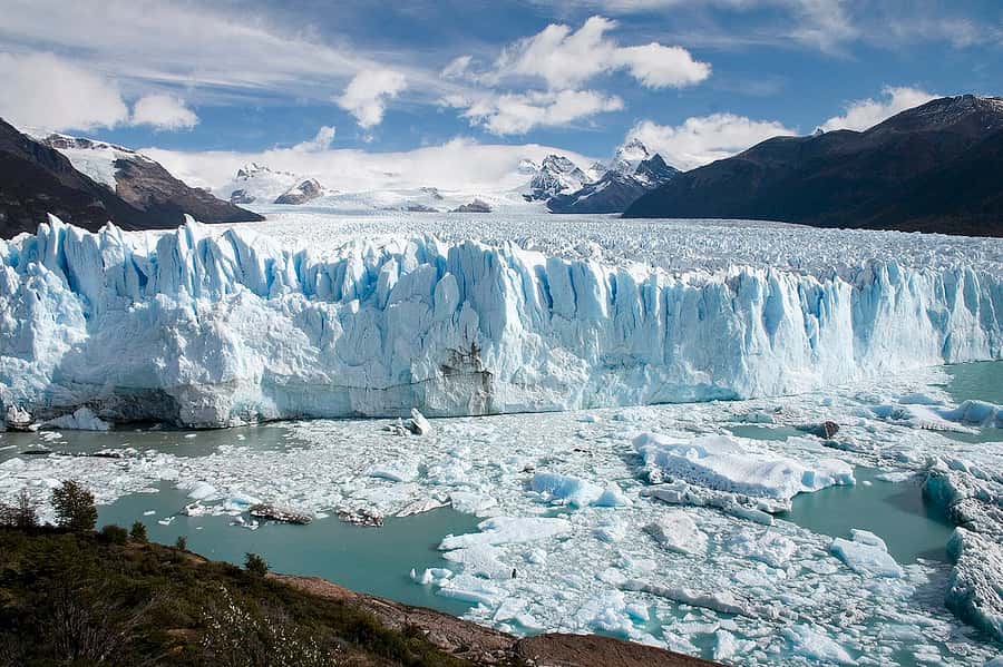 Puerto Natales: Day Trip to Perito Moreno Glacier Argentina - Why this 16-hour journey is worth considering