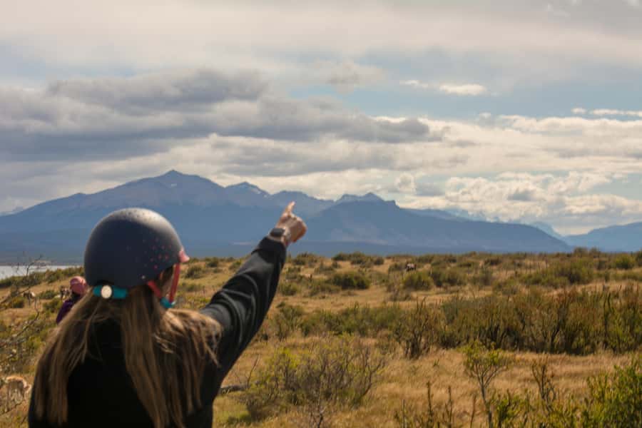 Puerto Natales: Traditional Horseback Riding Experience - Meeting the gauchos and choosing your horse