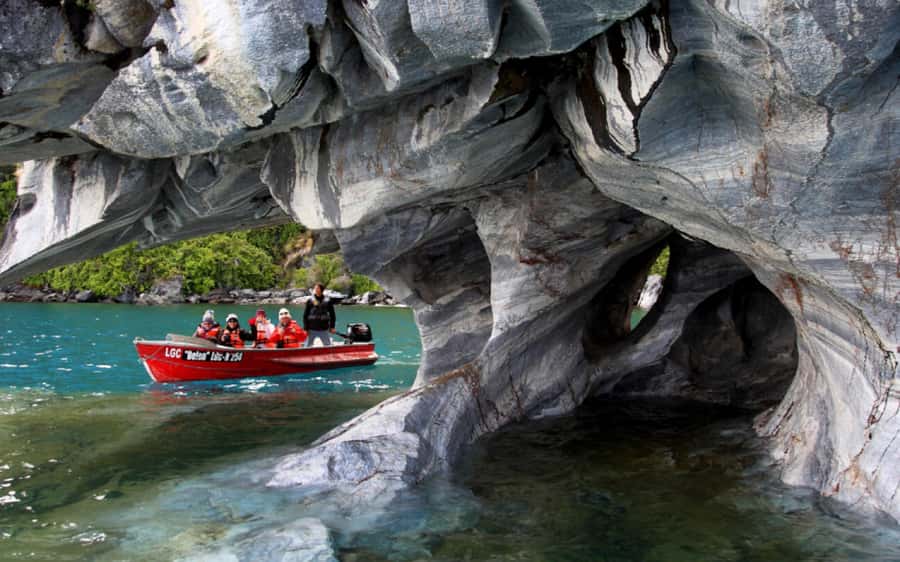 Puerto Tranquilo: Capillas de Mármol + Cathedral Boat Trip - What to bring for General Carrera Lake
