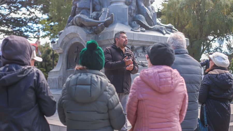 Punta Arenas: City Tour - What the guide adds