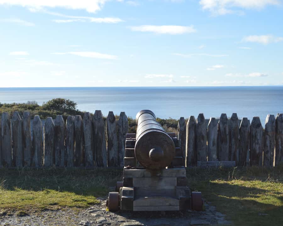 Punta Arenas: Fuerte Bulnes Shore Tour for Cruisers - Price, admission, and what the value means