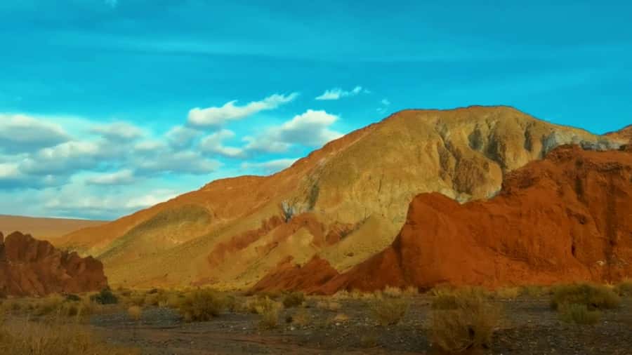 Rainbow Valley Tour: Mesmerizing Colors and Flavors - Two hours among red and yellow cliffs