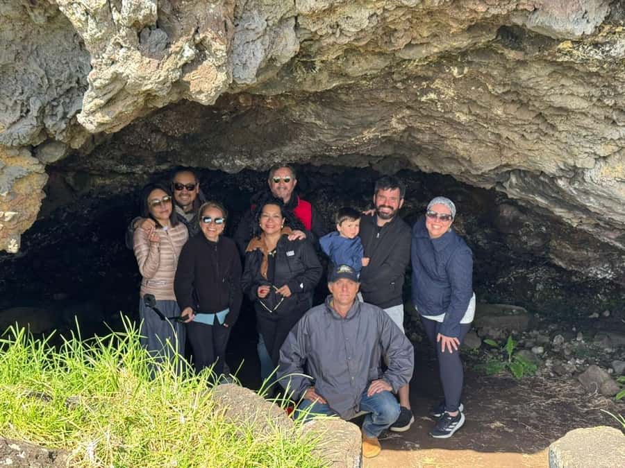 Rapa Nui: 3 Excursions with Hotel Transfers - Three tours that make sense together