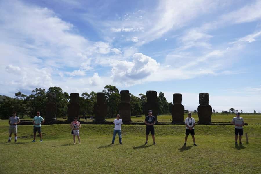 Rapa Nui: 3 Excursions with Hotel Transfers - Rano Raraku is the tour’s main event