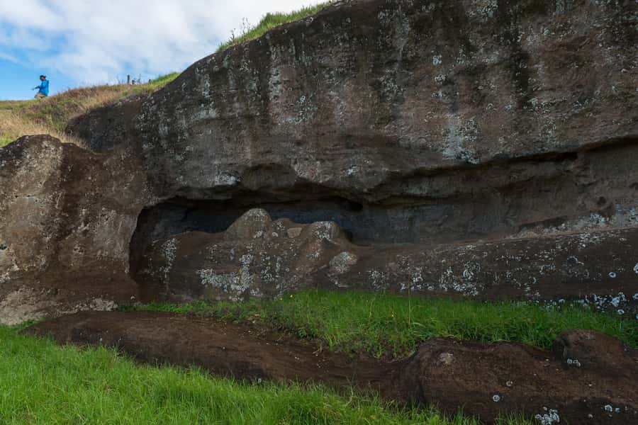 Rapa Nui Highlights Program: 3 incredible tours to discover! - Rano Raraku, where the moai were carved