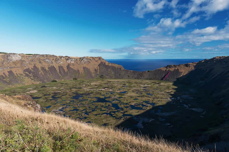 Rapa Nui Highlights Program: 3 incredible tours to discover! - Ahu Akivi, Puna Pau, and the island’s eastern alignment