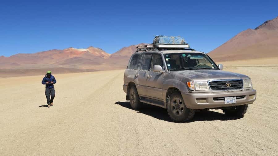 Roundtrip to the Uyuni Salt Flat and the Colored Lagoons - Day one: border crossing, lagoons, and Villamar