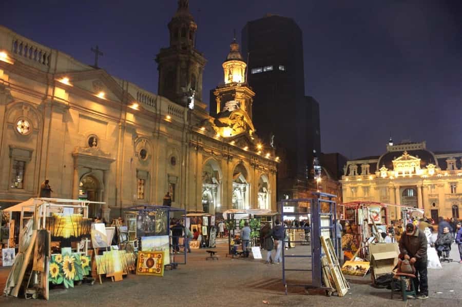 San Cristobal Hill Night Tour with Dinner Show - Downtown landmarks from the minivan