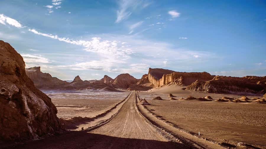 San Pedro de Atacama: Shared Moon Valley Tour - Major Dune: the main walk of the afternoon