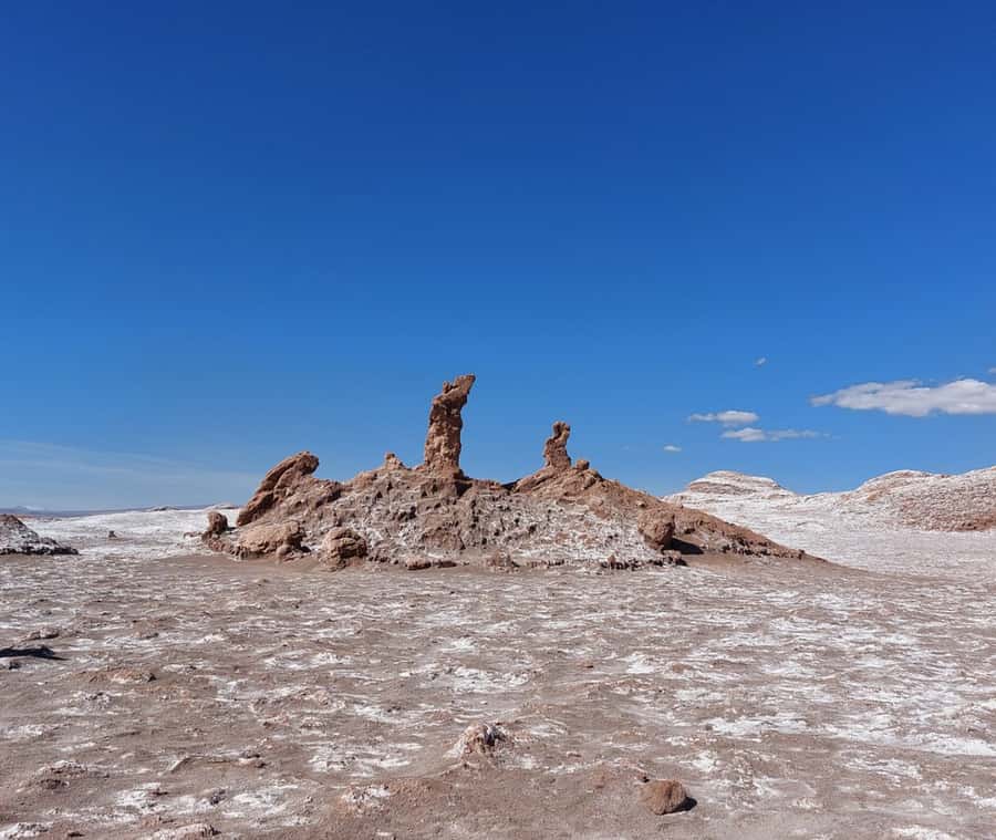San Pedro de Atacama Tour Guiado Valle de la Luna & Cocktail - The climb to Gran Duna