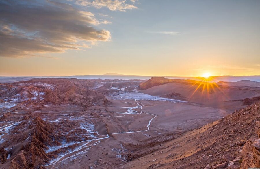 San Pedro de Atacama: Valle de la Luna Guided Tour - The guides can make or break the outing