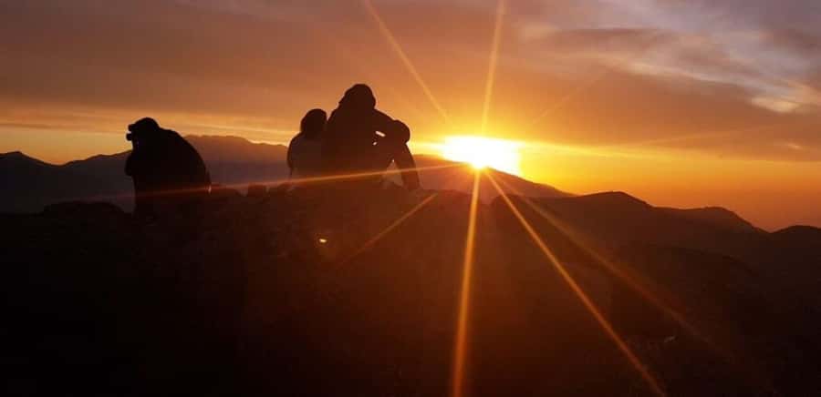 Santiago: Andes Mountains Sunset and Valle Nevado & Picnic - Who will enjoy this Andes outing most