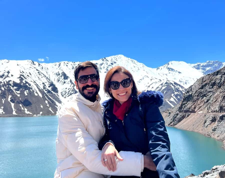 Santiago: Cajon del Maipo & Embalse El Yeso Trip with Picnic - Breakfast and the first look at Cajón del Maipo