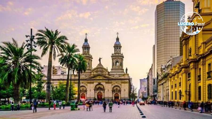 Santiago: City Highlights Walking Tour - Santa Lucia Hill: a break from the traffic